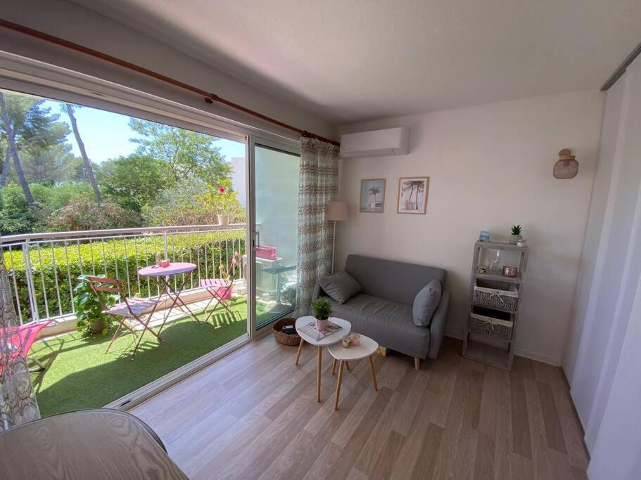 Studio Cosy 100M Plage Saint-Raphaël Kültér fotó